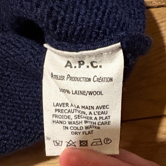 A.P.C. Men's Deep Blue Crewneck Sweater - Picture 5 of 6